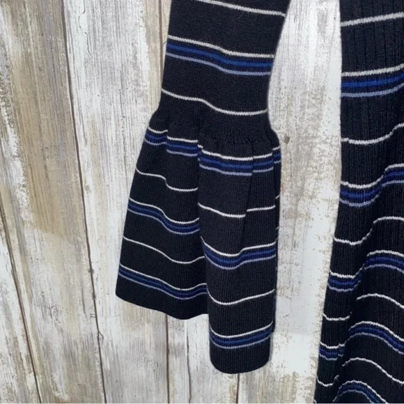 White House Black Market Blue & Black Ribbed Striped Wide Sleeve Blouse - Picture 3 of 5